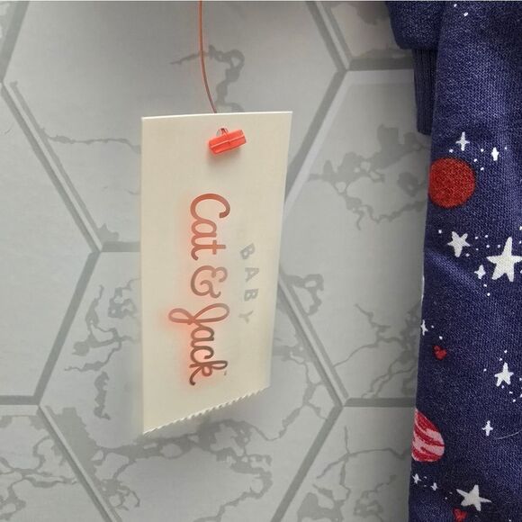 Baby Girl's Cat & Jack Fleece Universe Stars Planet Sweatshirt & Joggers Set - Picture 5 of 10